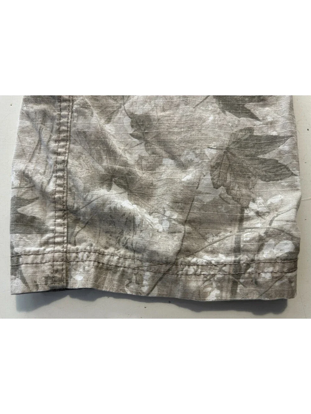 Old Navy Boys Light Camo Cargo Pants Size 12 Slim Baggy